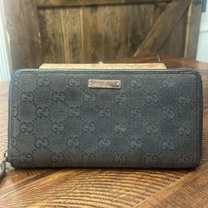 GUCCI Guccissima Zip Around Wallet